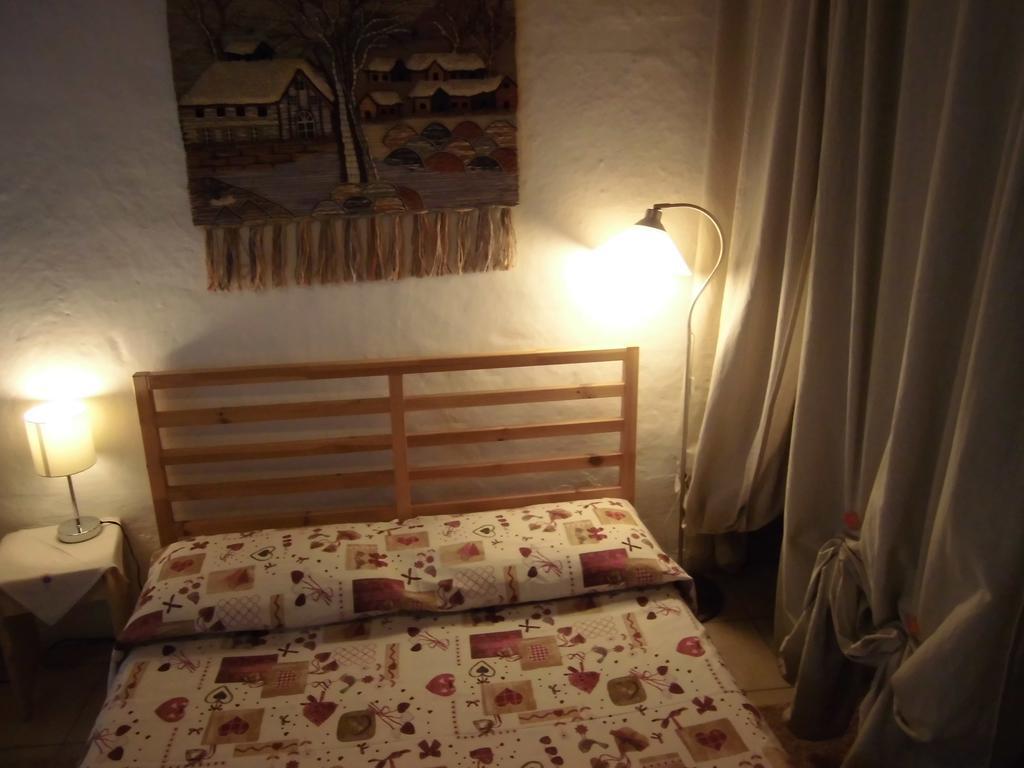 Bed and Breakfast La Casa Antica Pont-Saint-Martin Exterior foto